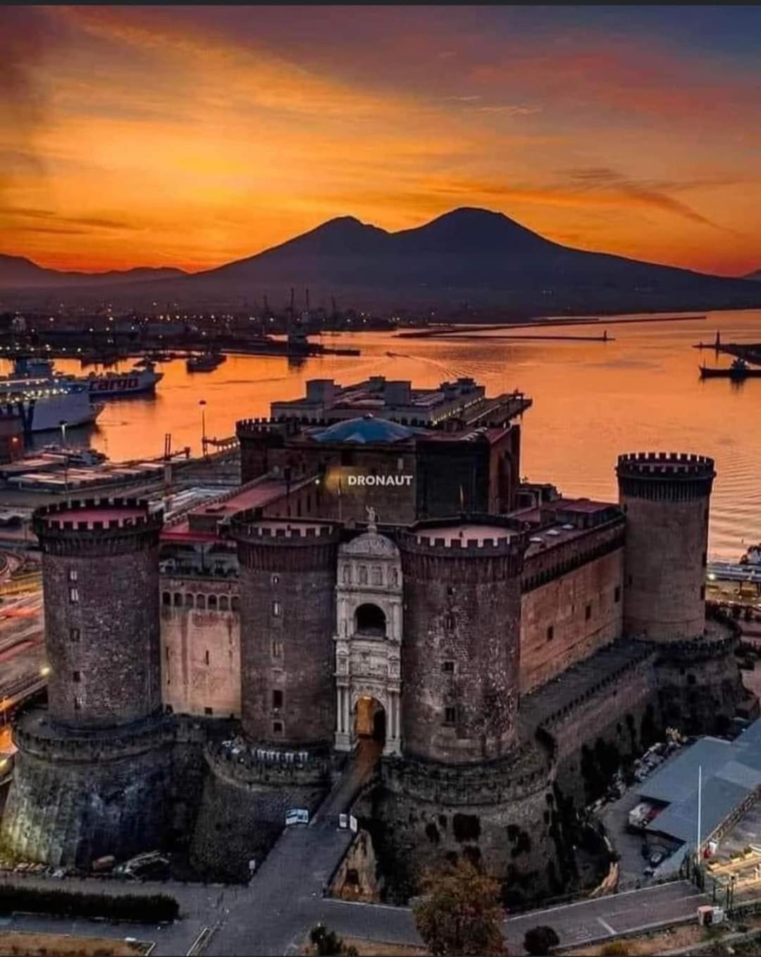 Napoli&Love Apartment Bovio Centro Storico Esterno foto
